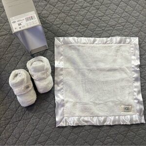 UGG white Baby Booties and Blanket Set